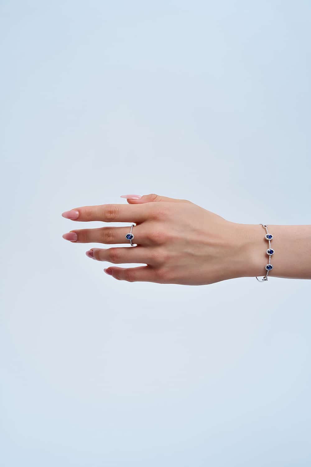 1.23 Karat IDL Sertifikalı Safir Pırlanta Bileklik