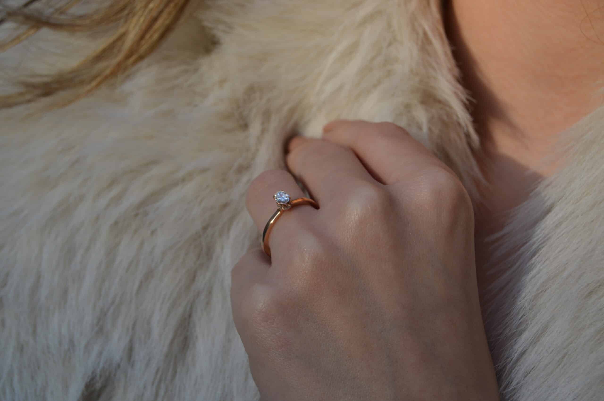 0.40 Karat IDL Sertifikalı Oval Rose Tektaş Pırlanta Yüzük