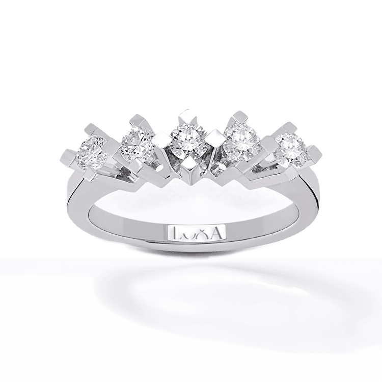 1.50 Karat IDL Sertifikalı Beştaş Pırlanta Yüzük