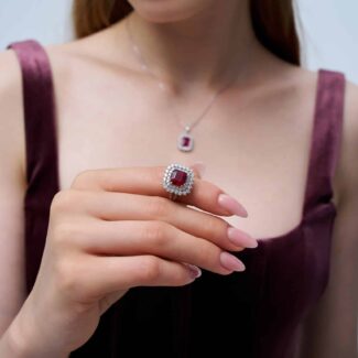 4.64 Karat Pırlanta Ruby Yüzük