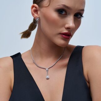 2.32 Karat Pırlantalı Baget Gerdanlık